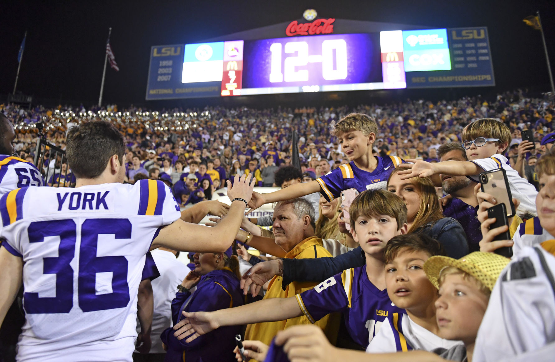 BR.lsutexasammain.120119 HS 4469.JPG